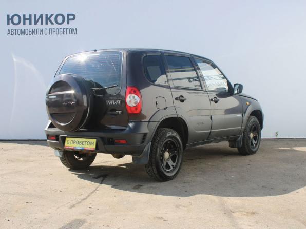 Chevrolet Niva I Рестайлинг с пробегом 2011 года, цена 399 000 рублей, 166882 км, внедорожник, Автокод Объявления