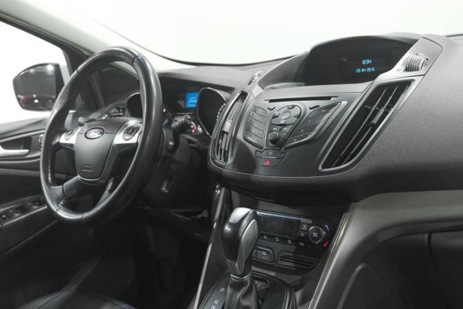 Ford Kuga II с пробегом 2015 года, цена 1 299 000 рублей, 153000 км, внедорожник, Автокод Объявления