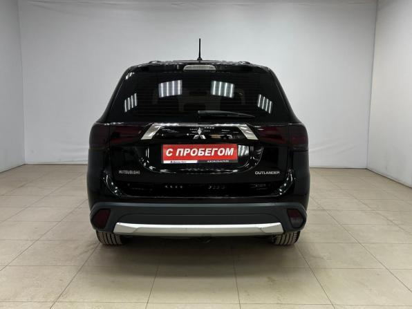 Mitsubishi Outlander III Рестайлинг 2 с пробегом 2015 года, цена 1 595 000 рублей, 182216 км, внедорожник, Автокод Объявления