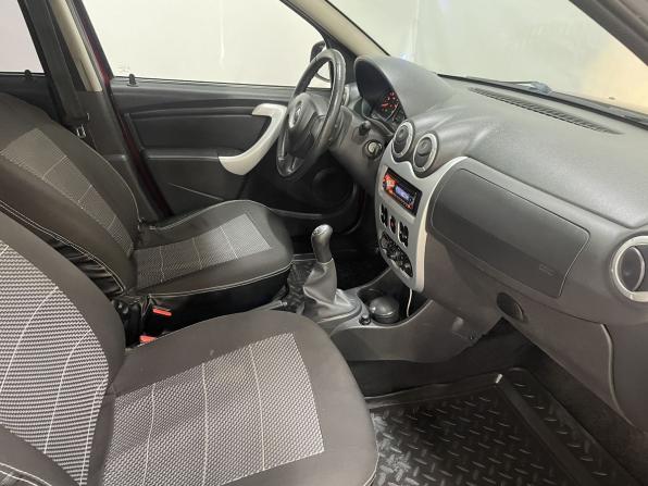 Renault Sandero I с пробегом 2013 года, цена 769 000 рублей, 83185 км, хэтчбек, Автокод Объявления