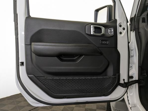 Jeep Wrangler IV (JL) с пробегом 2018 года, цена 3 600 000 рублей, 94416 км, внедорожник, Автокод Объявления