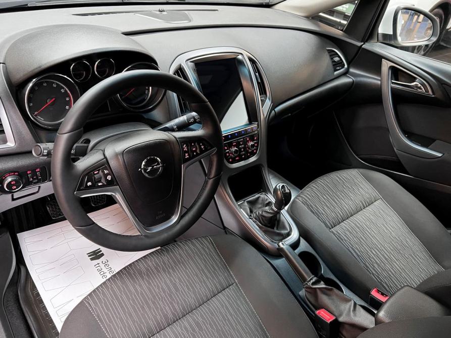 Opel Astra J Рестайлинг Тверь  - изображение 8