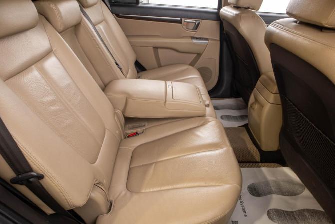 Hyundai Santa Fe II Рестайлинг с пробегом 2010 года, цена 1 349 000 рублей, 212000 км, внедорожник, Автокод Объявления