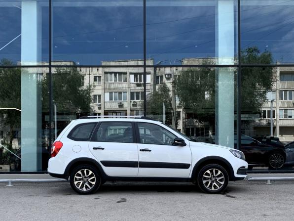 Lada (ВАЗ) Granta I Рестайлинг с пробегом 2022 года, цена 897 000 рублей, 26159 км, универсал, Автокод Объявления