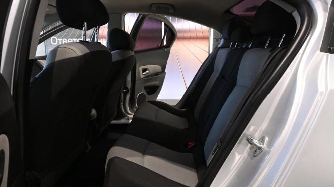 Chevrolet Cruze I Рестайлинг с пробегом 2013 года, цена 455 000 рублей, 285000 км, седан, Автокод Объявления