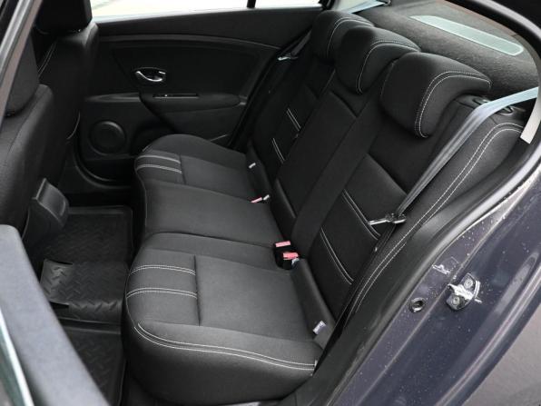Renault Fluence I Рестайлинг с пробегом 2013 года, цена 859 000 рублей, 78680 км, седан, Автокод Объявления