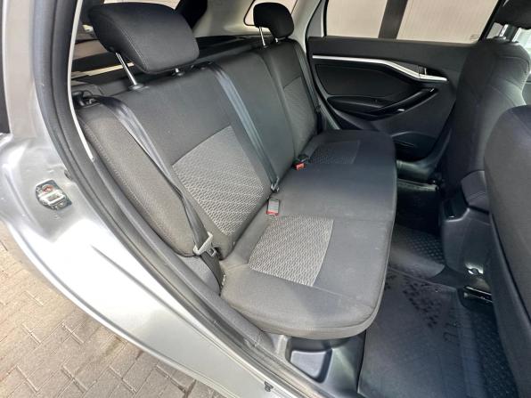 Lada (ВАЗ) Vesta I с пробегом 2019 года, цена 1 039 000 рублей, 100000 км, универсал, Автокод Объявления