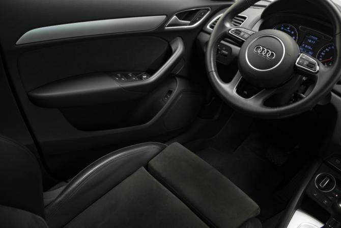 Audi Q3 I (8U) Рестайлинг с пробегом 2017 года, цена 2 550 000 рублей, 72073 км, внедорожник, Автокод Объявления