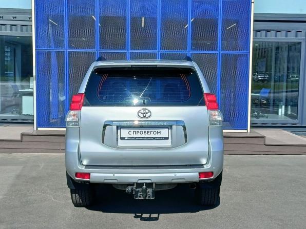 Toyota Land Cruiser Prado 150 Series с пробегом 2010 года, цена 2 299 000 рублей, 282000 км, внедорожник, Автокод Объявления