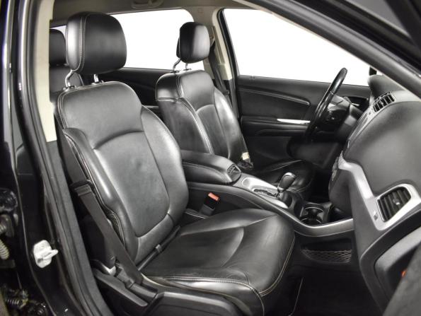 Dodge Journey I Рестайлинг с пробегом 2012 года, цена 1 259 900 рублей, 263236 км, внедорожник, Автокод Объявления