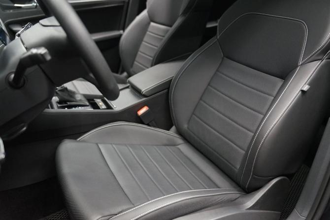 Skoda Superb IV с пробегом 2025 года, цена 3 340 000 рублей, 50 км, лифтбек, Автокод Объявления