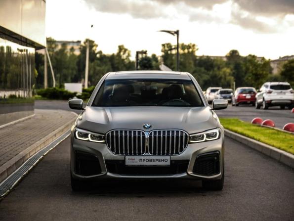 BMW 7 серии VI (G11/G12) Рестайлинг с пробегом 2021 года, цена 5 499 000 рублей, 103049 км, седан, Автокод Объявления