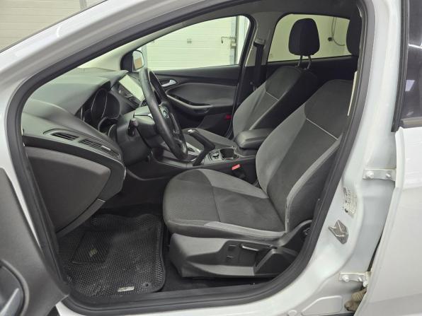 Ford Focus III с пробегом 2014 года, цена 935 000 рублей, 136000 км, седан, Автокод Объявления
