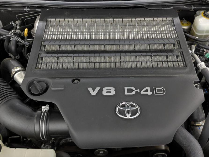 Toyota Land Cruiser 200 Series Рестайлинг 2 Москва  - изображение 9