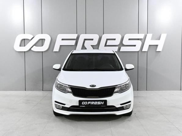 Kia Rio III Рестайлинг с пробегом 2016 года, цена 939 000 рублей, 222008 км, седан, Автокод Объявления