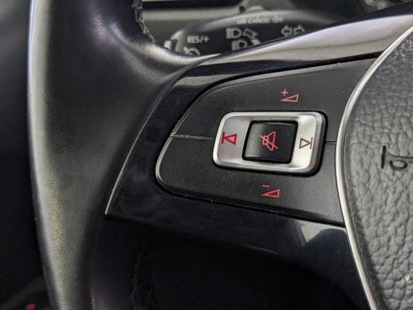 Volkswagen Amarok I Рестайлинг с пробегом 2019 года, цена 2 900 000 рублей, 160000 км, offers.body_type.unknown, Автокод Объявления