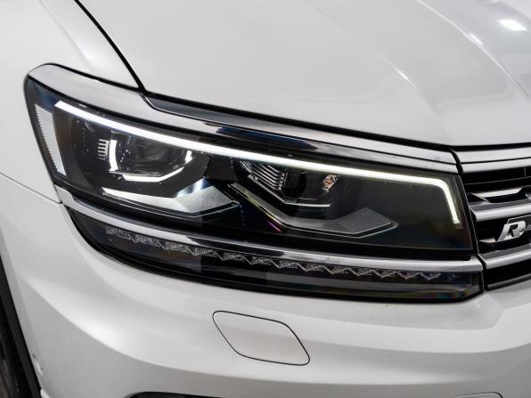 Volkswagen Tiguan II с пробегом 2016 года, цена 2 449 000 рублей, 60208 км, внедорожник, Автокод Объявления