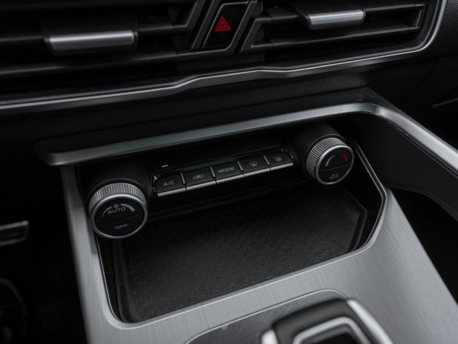Geely Coolray I Москва  - изображение 16