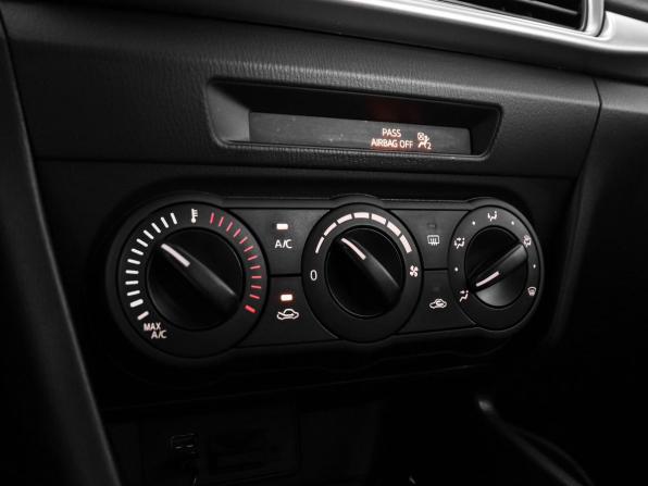 Mazda 3 III (BM) Рестайлинг с пробегом 2017 года, цена 1 669 000 рублей, 119491 км, седан, Автокод Объявления