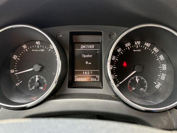 Skoda Yeti I с пробегом 2013 года, цена 829 000 рублей, 208803 км, внедорожник, Автокод Объявления