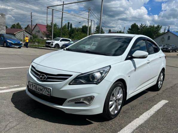Hyundai Solaris I Рестайлинг с пробегом 2016 года, цена 1 129 000 рублей, 215118 км, седан, Автокод Объявления