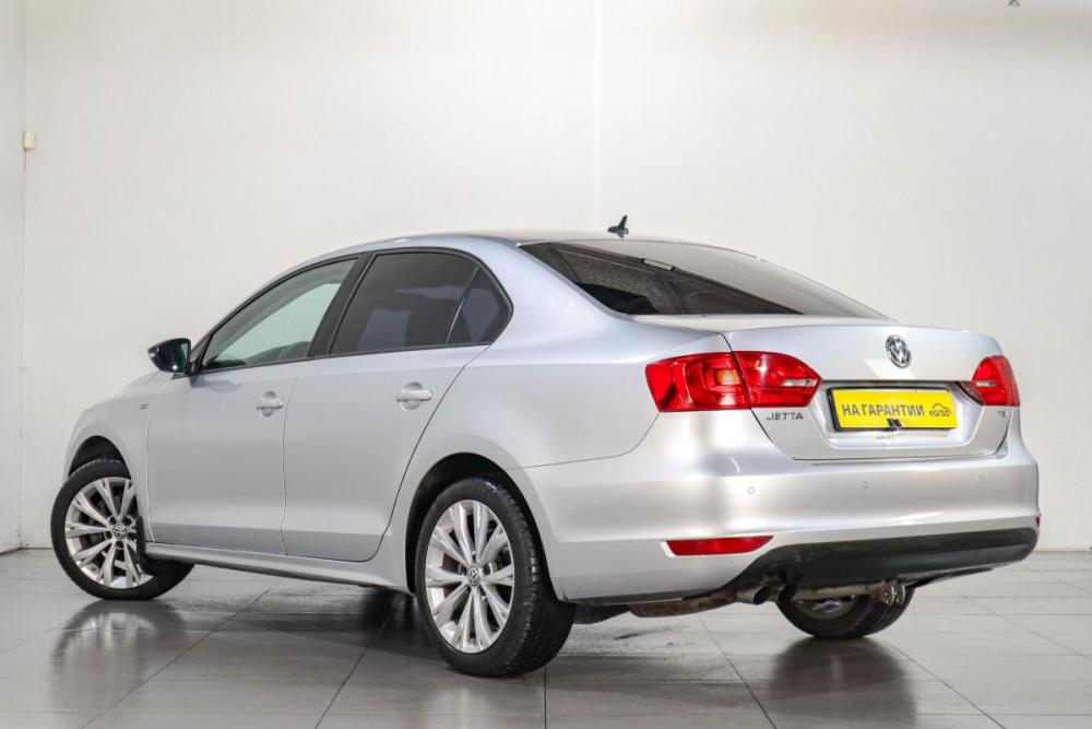 Volkswagen Jetta VI Челябинск  - изображение 5