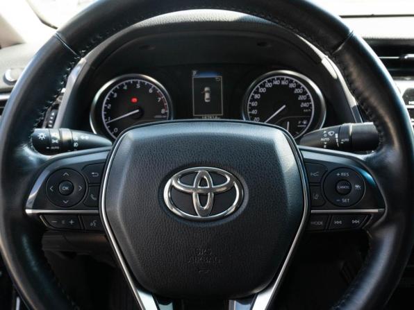 Toyota Camry VIII (XV70) с пробегом 2018 года, цена 2 680 000 рублей, 187812 км, седан, Автокод Объявления
