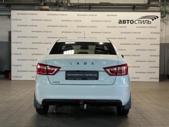 Lada (ВАЗ) Vesta I с пробегом 2018 года, цена 669 000 рублей, 181000 км, седан, Автокод Объявления