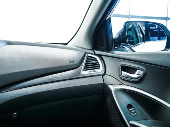 Hyundai Santa Fe III Рестайлинг с пробегом 2017 года, цена 2 550 000 рублей, 137607 км, внедорожник, Автокод Объявления