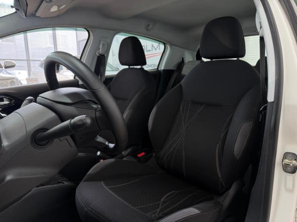 Peugeot 208 I с пробегом 2013 года, цена 800 000 рублей, 135000 км, хэтчбек, Автокод Объявления