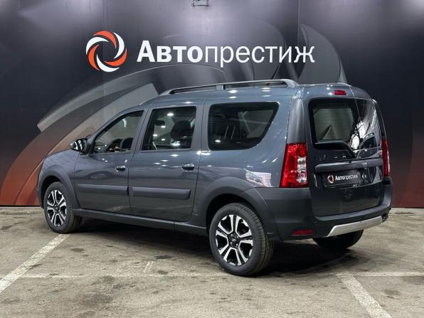 Lada (ВАЗ) Largus I Рестайлинг с пробегом 2026 года, цена 1 760 000 рублей, 9 км, универсал, Автокод Объявления