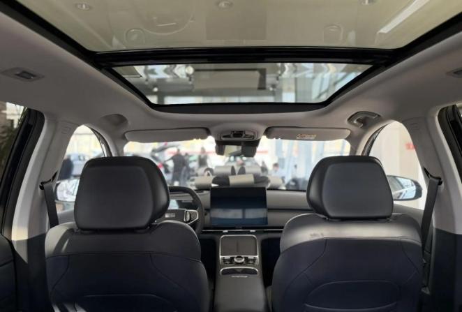 Новый Geely EX5 EM-i 2026 года, цена 3 974 990 рублей, внедорожник, Автокод Объявления
