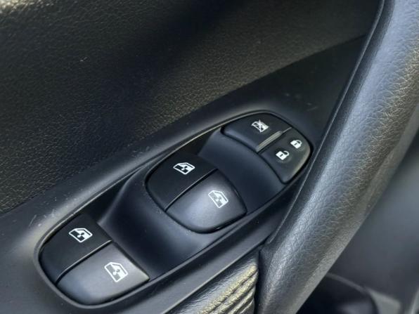Nissan Qashqai II Рестайлинг с пробегом 2020 года, цена 2 300 000 рублей, 70561 км, внедорожник, Автокод Объявления