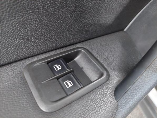 Skoda Yeti I Рестайлинг с пробегом 2014 года, цена 890 000 рублей, 145800 км, внедорожник, Автокод Объявления