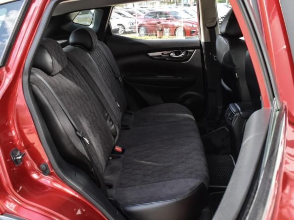 Nissan Qashqai II с пробегом 2015 года, цена 1 550 000 рублей, 116759 км, внедорожник, Автокод Объявления
