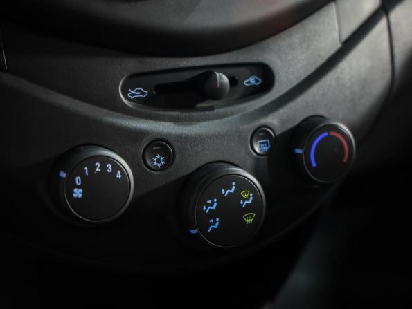 Chevrolet Spark III с пробегом 2013 года, цена 649 000 рублей, 86723 км, хэтчбек, Автокод Объявления