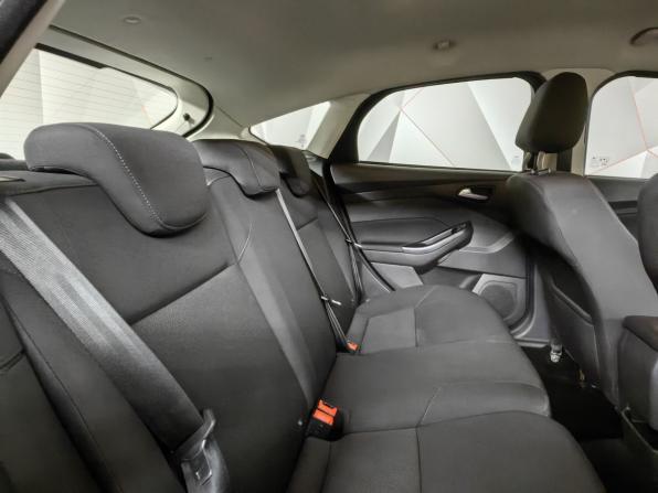Ford Focus III Рестайлинг с пробегом 2017 года, цена 919 000 рублей, 104098 км, хэтчбек, Автокод Объявления