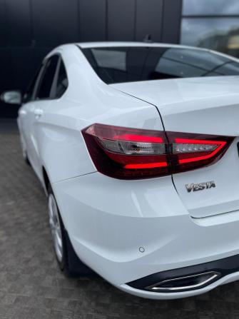 Lada (ВАЗ) Vesta I Рестайлинг (NG) с пробегом 2024 года, цена 1 349 000 рублей, 28835 км, седан, Автокод Объявления