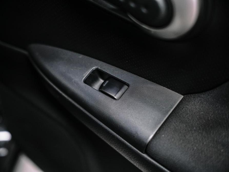 Nissan Note I Рестайлинг Красноярск  - изображение 15