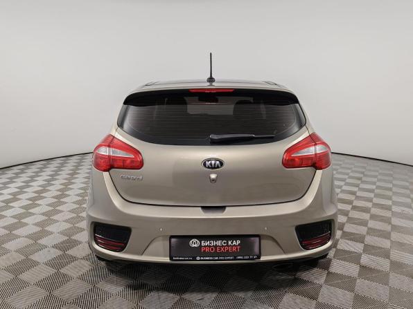 Kia Ceed II Рестайлинг с пробегом 2016 года, цена 1 175 000 рублей, 164782 км, хэтчбек, Автокод Объявления
