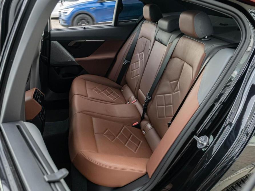 BMW 5 серии VIII (G60/G61/G68) Краснодар  - изображение 16