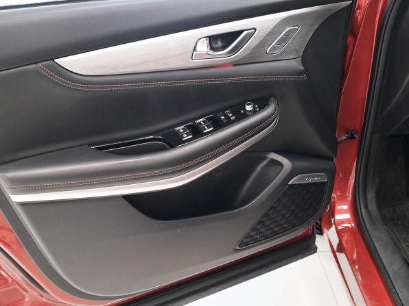 Changan CS75 I Рестайлинг с пробегом 2021 года, цена 1 637 000 рублей, 77237 км, внедорожник, Автокод Объявления
