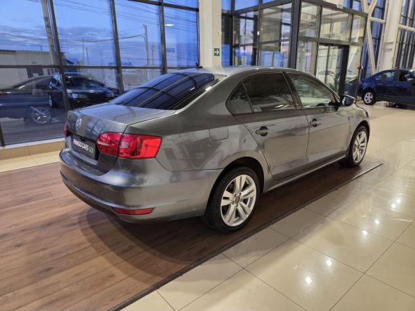 Volkswagen Jetta VI с пробегом 2013 года, цена 950 000 рублей, 223026 км, седан, Автокод Объявления