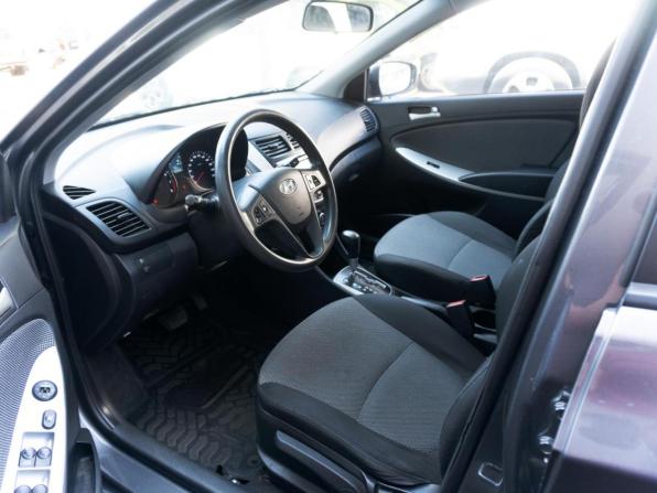 Hyundai Solaris I с пробегом 2013 года, цена 899 000 рублей, 195858 км, седан, Автокод Объявления