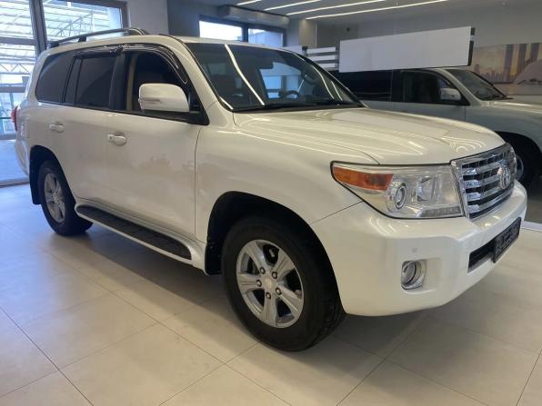 Toyota Land Cruiser 200 Series Рестайлинг 1 с пробегом 2012 года, цена 3 120 000 рублей, 246240 км, внедорожник, Автокод Объявления