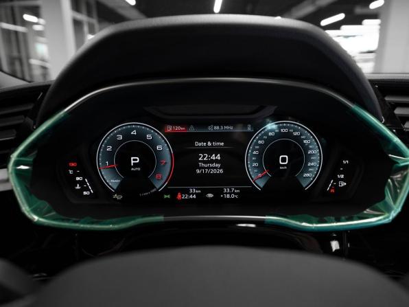 Audi Q3 II (F3) с пробегом 2026 года, цена 3 950 000 рублей, 32 км, внедорожник, Автокод Объявления