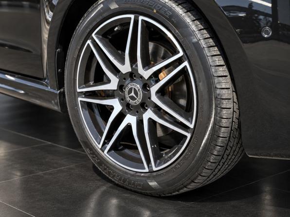 Mercedes-Benz V-Класс III (W447) с пробегом 2018 года, цена 3 899 000 рублей, 319000 км, минивэн, Автокод Объявления