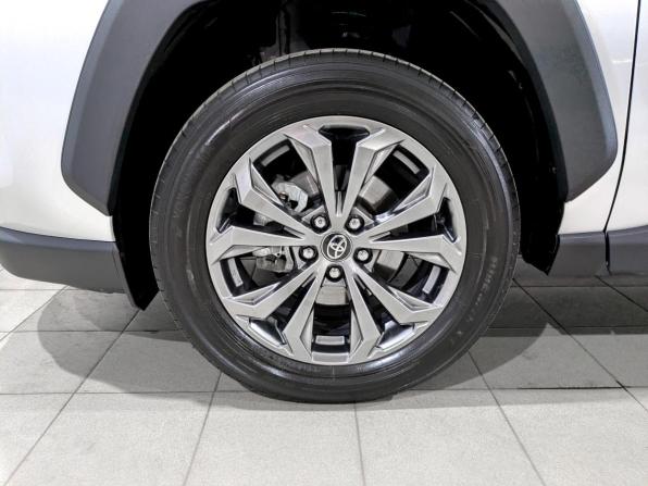 Toyota RAV4 V (XA50) с пробегом 2025 года, цена 4 100 000 рублей, 3933 км, внедорожник, Автокод Объявления