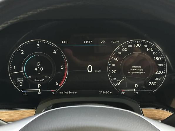 Volkswagen Touareg III с пробегом 2019 года, цена 4 100 000 рублей, 215480 км, внедорожник, Автокод Объявления