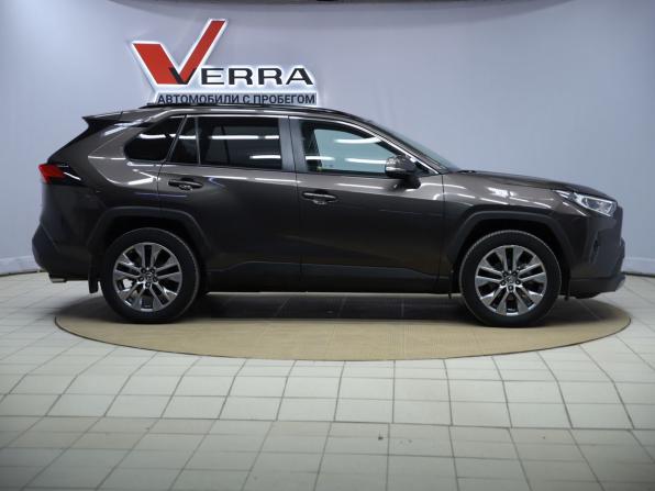 Toyota RAV4 V (XA50) с пробегом 2022 года, цена 3 550 000 рублей, 66966 км, внедорожник, Автокод Объявления